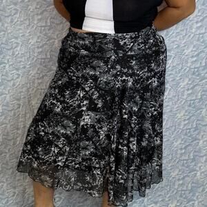 Coldwater Creek Black & grey leafy floral midi skirt
